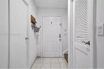 17901 NW 68th Ave #R206, Hialeah, FL 33015 - Photo 2