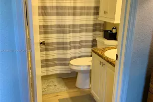 2550 N Alafaya Trail, Orlando, FL 32826 - Photo 8