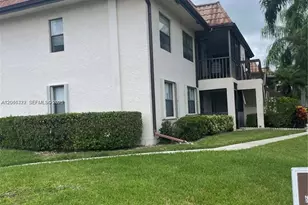 7250 Golf Colony Ct, Lake Worth, FL 33467 - Photo 2
