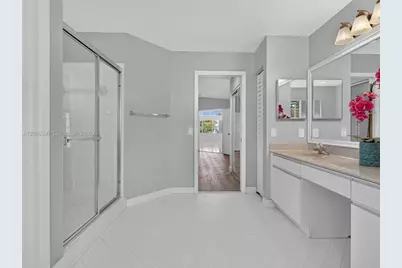 1520 Seabay Rd, Weston, FL 33326 - Photo 60
