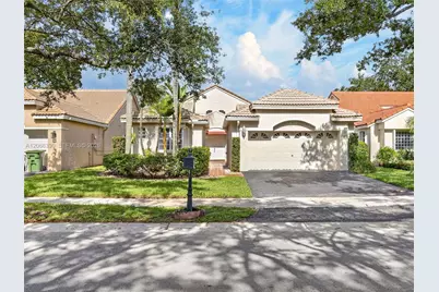 1520 Seabay Rd, Weston, FL 33326 - Photo 6