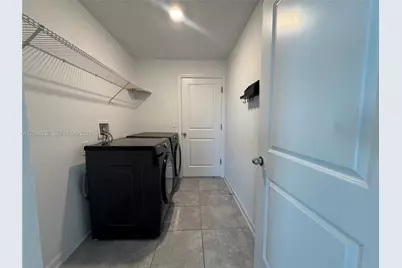 640 Daring Dr, Davenport, FL 33837 - Photo 8