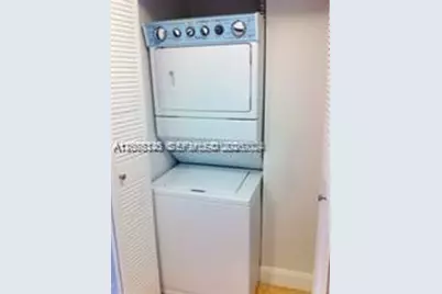 2445 SW 18th Ter #807, Fort Lauderdale, FL 33315 - Photo 6