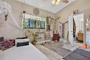 2445 SW 18th Terrace, Fort Lauderdale, FL 33315 - Photo 12