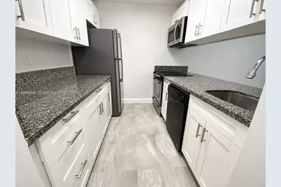 10801 SW 109th Ct #D103, Miami, FL 33176 - Photo 8