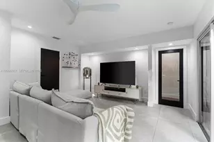 11400 Griffing Blvd, Biscayne Park, FL 33161 - Photo 20