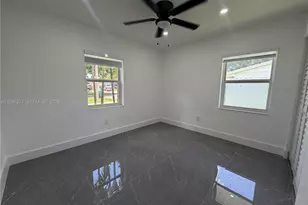 9934 SW 195th St, Cutler Bay, FL 33157 - Photo 18
