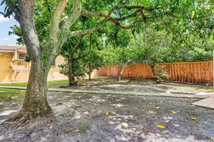 154 W 59th St, Hialeah, FL 33012 - Photo 26