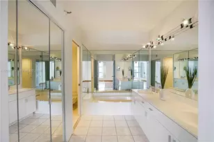 3530 Mystic Pointe Dr, Aventura, FL 33180 - Photo 18