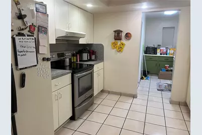 10121 SW 34th St, Miami, FL 33165 - Photo 4