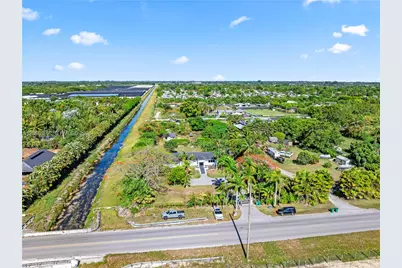 19601 SW 187th Ave, Miami, FL 33187 - Photo 40