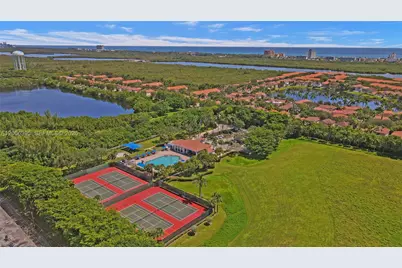 1130 Buttonwood Ln #-, Hollywood, FL 33019 - Photo 40
