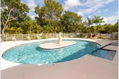 13250 SW 7th Ct #412L, Pembroke Pines, FL 33027 - Photo 18