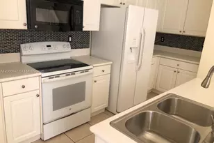 5598 NW 113th Ave, Doral, FL 33178 - Photo 22
