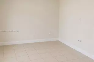 3659 SW 99th Ave, Miami, FL 33165 - Photo 4