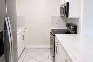 3659 SW 99th Ave, Miami, FL 33165 - Photo 10