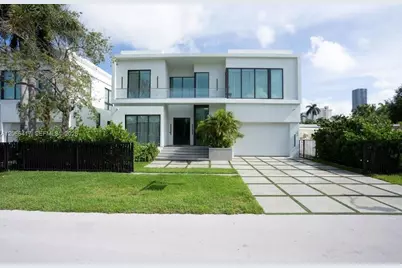 299 190th St, Sunny Isles Beach, FL 33160 - Photo 1