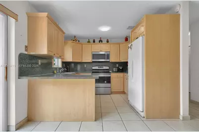 2306 SW 58th Ct, Miami, FL 33155 - Photo 6