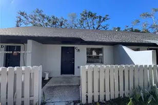2008 S 10th St, Fort Pierce, FL 34950 - Photo 1