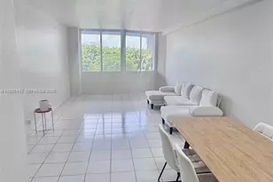 7441 Wayne Ave, Miami Beach, FL 33141 - Photo 2
