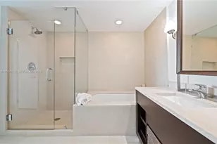 6899 Collins Ave, Miami Beach, FL 33141 - Photo 26