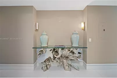 6899 Collins Ave #702, Miami Beach, FL 33141 - Photo 18