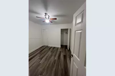 160 W 60th St #0, Hialeah, FL 33012 - Photo 22
