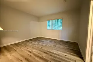 3191 NE 4th St, Homestead, FL 33033 - Photo 12