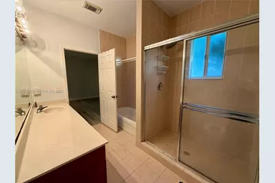 3191 NE 4th St, Homestead, FL 33033 - Photo 14