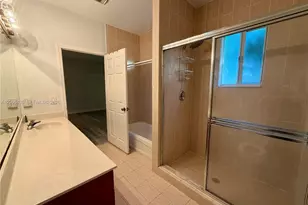 3191 NE 4th St, Homestead, FL 33033 - Photo 14
