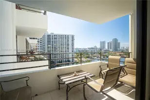 600 Three Islands Boulevard, Hallandale Beach, FL 33009 - Photo 12
