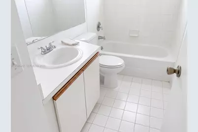 6910 NW 173rd Dr #1008, Hialeah, FL 33015 - Photo 14