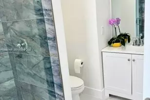 [Address not provided], North Miami Beach, FL 33179 - Photo 8