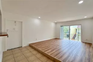 13898 SW 90th Ave, Miami, FL 33176 - Photo 6