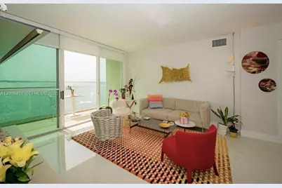 800 Claughton Island Dr #704, Miami, FL 33131 - Photo 2