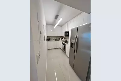 800 Claughton Island Dr #704, Miami, FL 33131 - Photo 16
