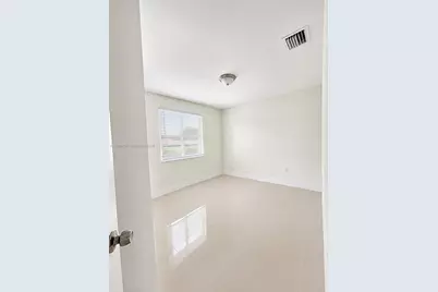 4491 NW 23rd Ave #4491, Miami, FL 33142 - Photo 4