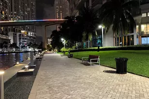 350 S Miami Ave, Miami, FL 33130 - Photo 16