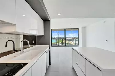 1170 E Hallandale Beach Boulevard #1111, Hallandale Beach, FL 33009 - Photo 4