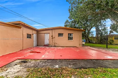 4220 SW 36th St #., West Park, FL 33023 - Photo 16