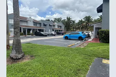 6910 NW 173rd Dr #1008, Hialeah, FL 33015 - Photo 24