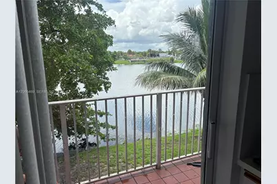 6910 NW 173rd Dr #1008, Hialeah, FL 33015 - Photo 12