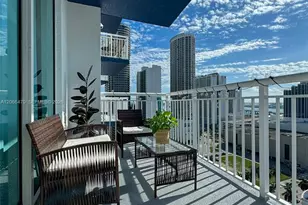 275 NE 18th St, Miami, FL 33132 - Photo 4