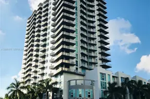 275 NE 18th St, Miami, FL 33132 - Photo 2