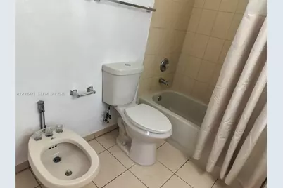 11705 SW 184 St, Miami, FL 33177 - Photo 36