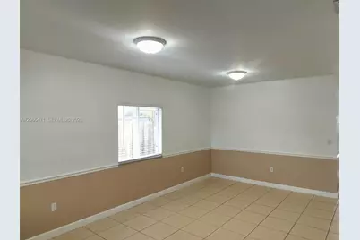 11705 SW 184 St, Miami, FL 33177 - Photo 2