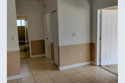11705 SW 184 St, Miami, FL 33177 - Photo 8