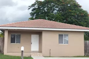 11705 SW 184th St, Miami, FL 33177 - Photo 1
