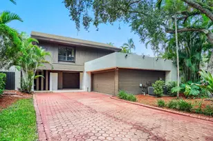 7828 SW 118th Ct, Miami, FL 33183 - Photo 2