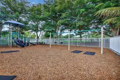 480 Cambridge Dr, Weston, FL 33326 - Photo 50